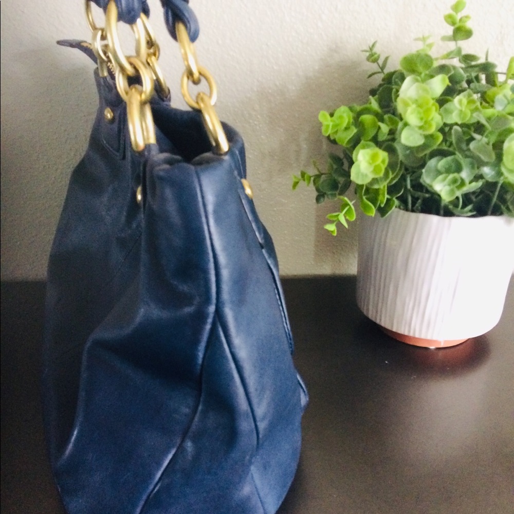 Coach Handbag - Picture 5 of 8